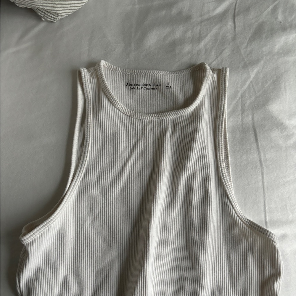 Abercrombie & Fitch Cream Cut Out Tank Top